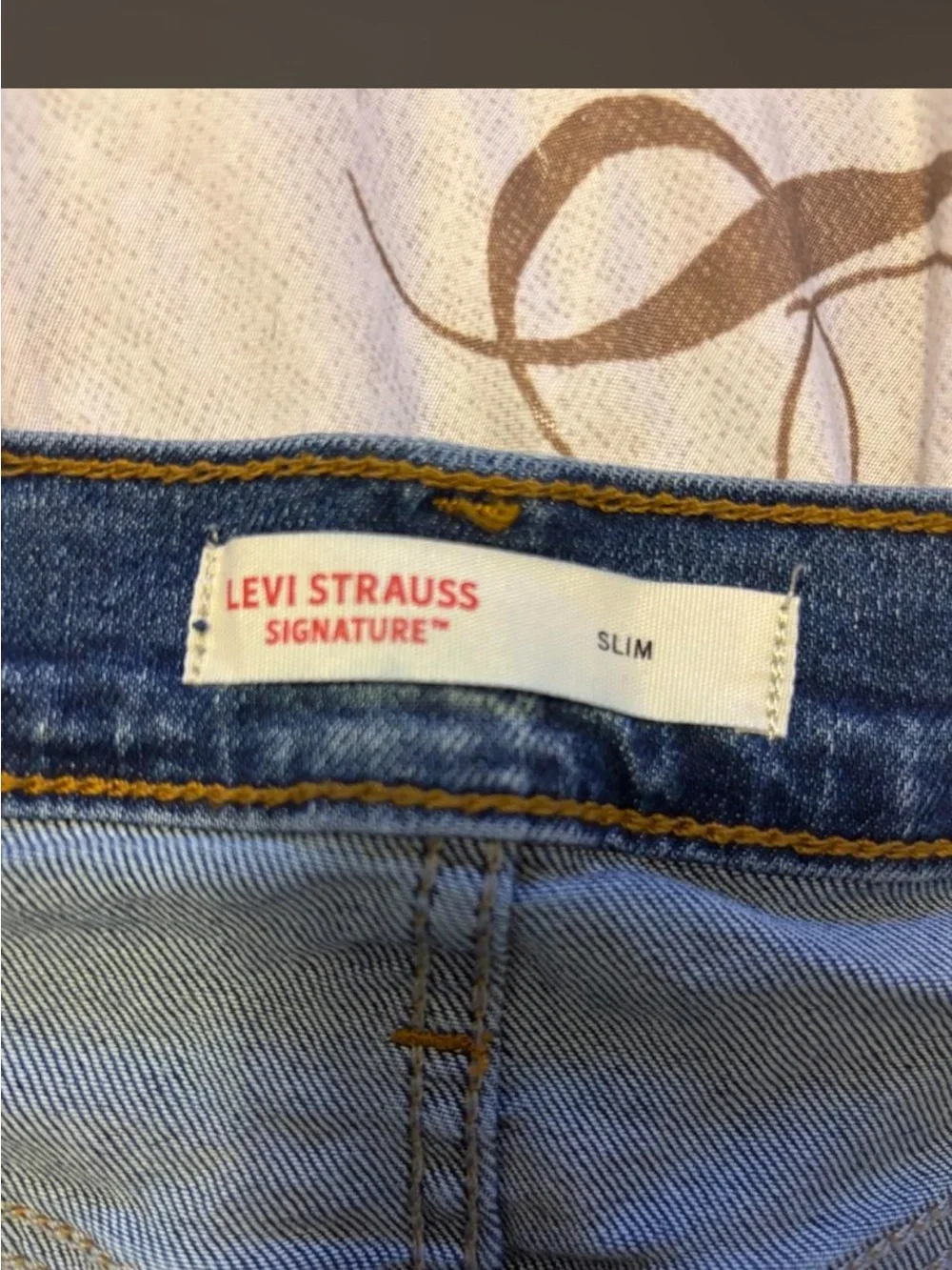 Levi's Men's Mid Blue Straight Leg Jeans